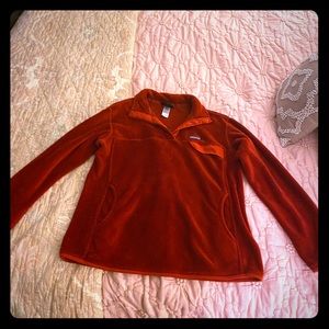 Patagonia half zip pullover sweatshirt